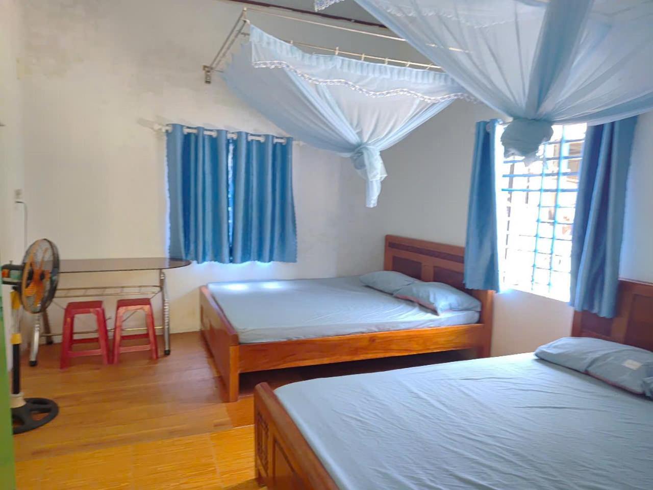 Nhi Lo Home Stay Tân Hiệ Esterno foto