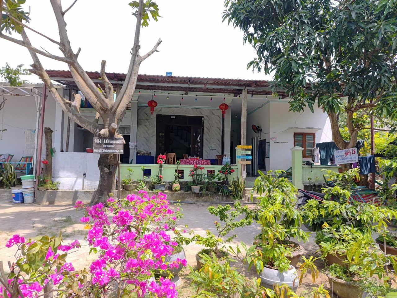 Nhi Lo Home Stay Tân Hiệ Esterno foto